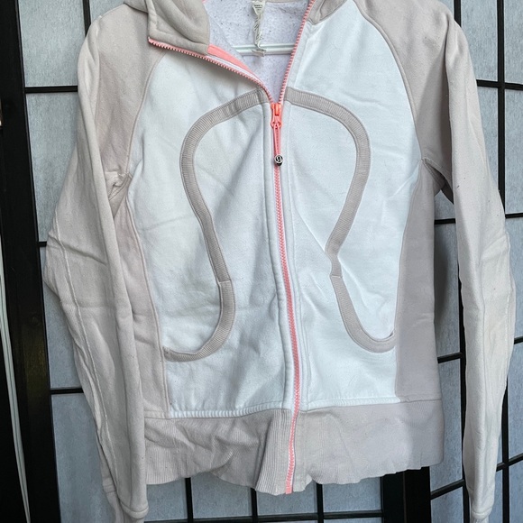 Lululemon Scuba stretch hoodie Sz: 8? - Picture 1 of 7